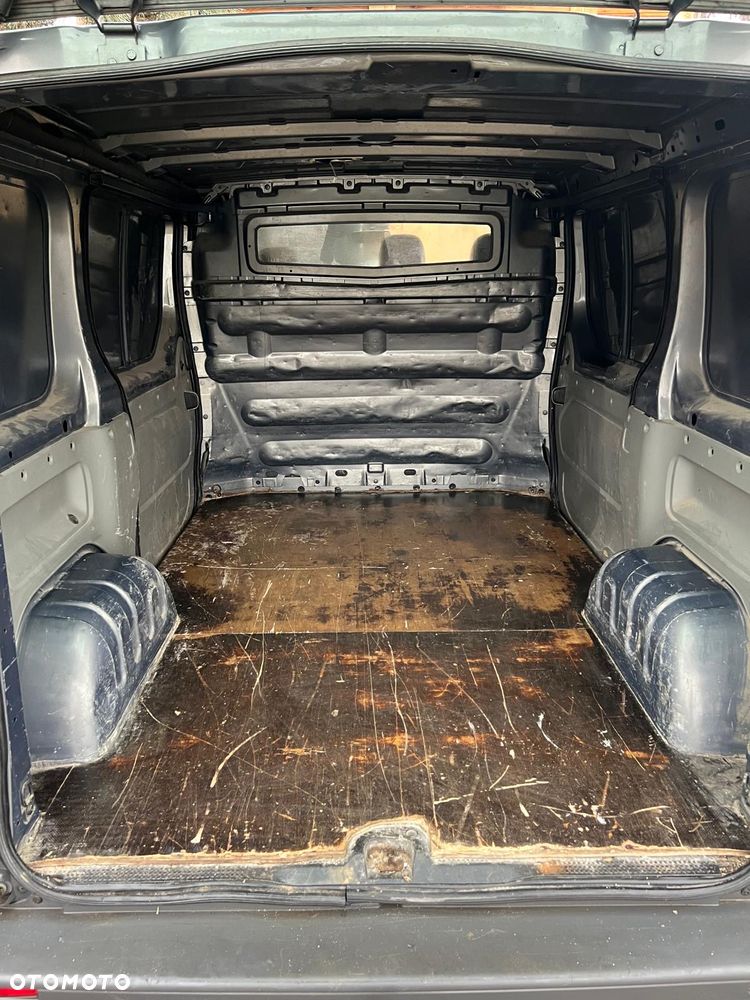 Opel Vivaro - 7