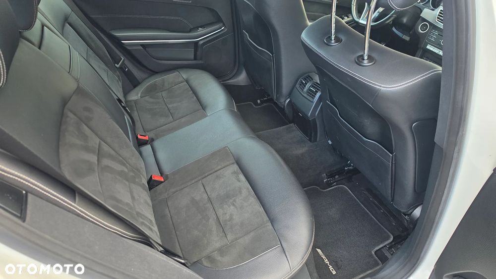 Mercedes-Benz Klasa E 220 BlueTEC 4Matic 7G-TRONIC Avantgarde - 24