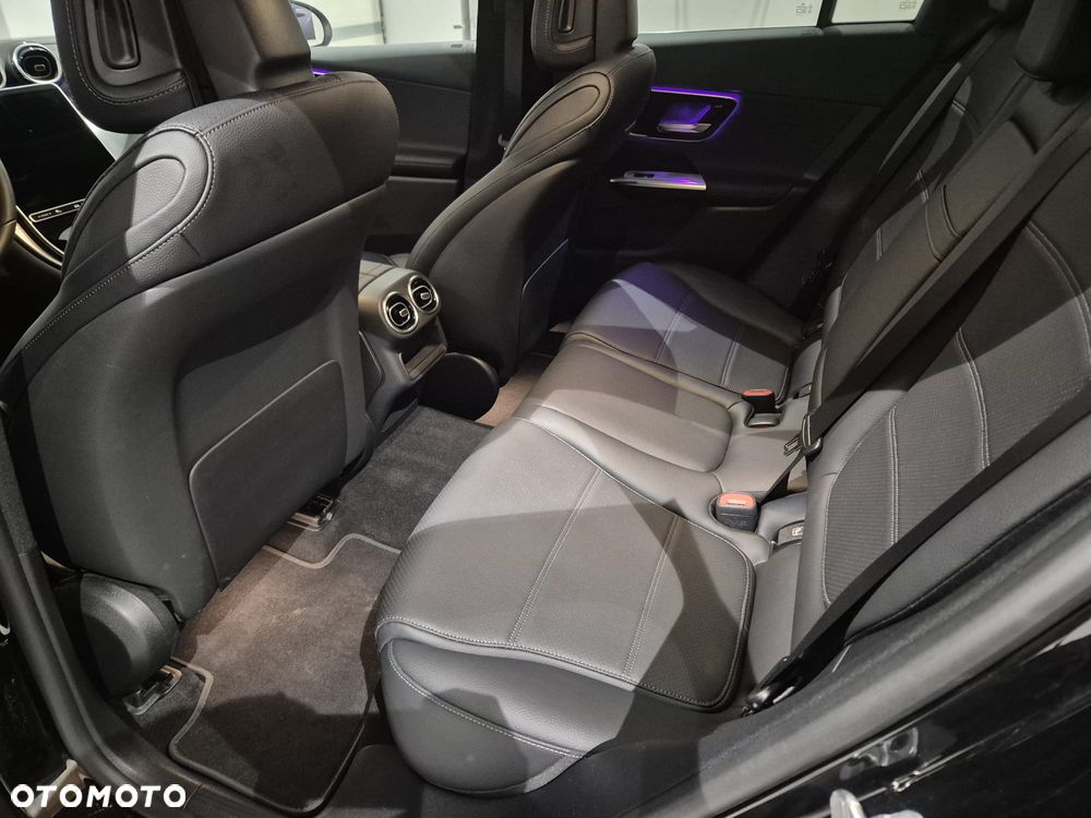 Mercedes-Benz GLC 220 d mHEV 4-Matic Avantgarde - 11