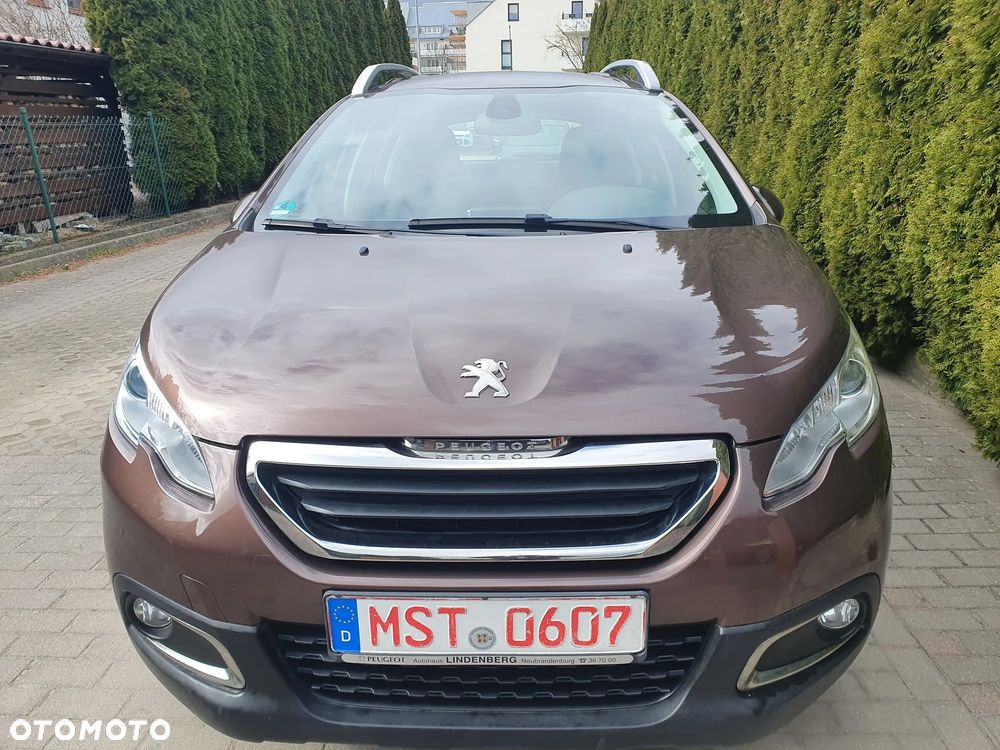 Peugeot 2008 e-HDi FAP 92 STOP & START Allure - 9
