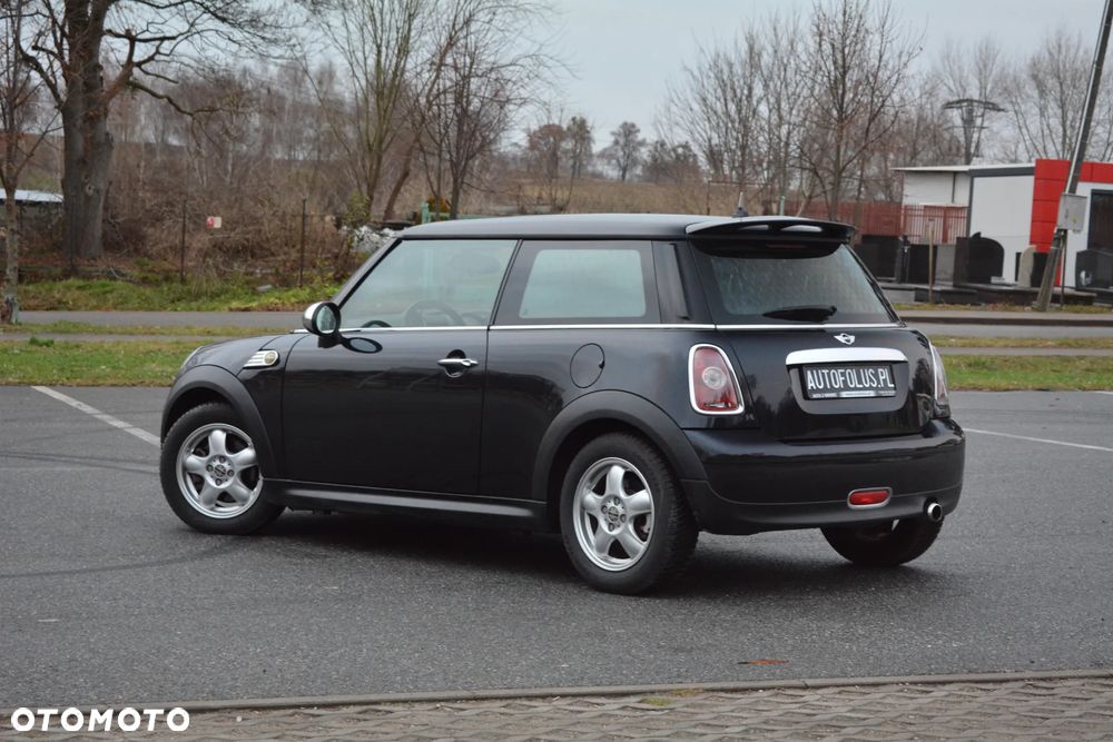MINI ONE - 4