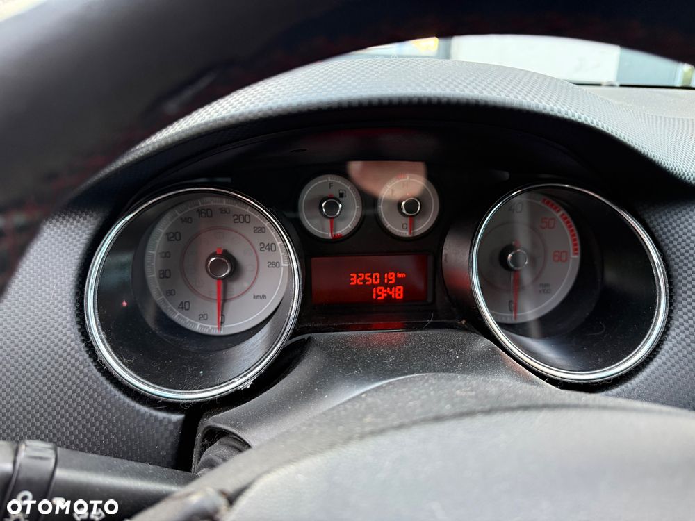 Fiat Bravo 1.9 Multijet 16V Sport - 8