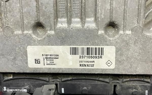 Centralina Do Motor Renault Master Iii Caixa (Fv) - 2