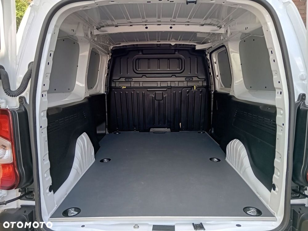 Toyota PROACE CITY - 10