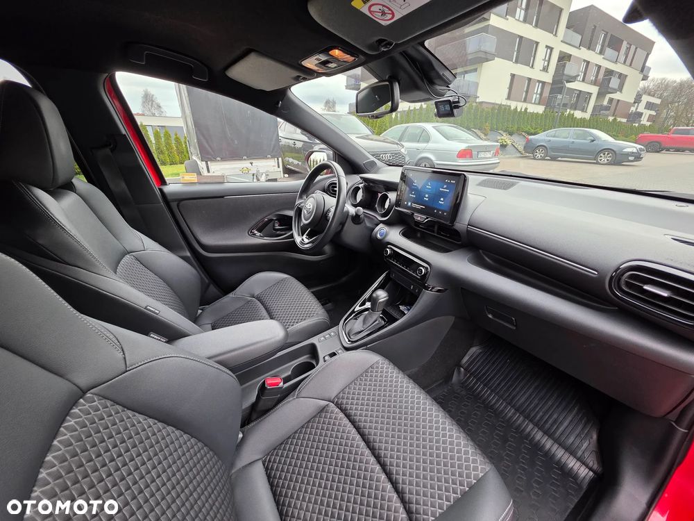 Toyota Yaris Hybrid 1.5 Style - 10