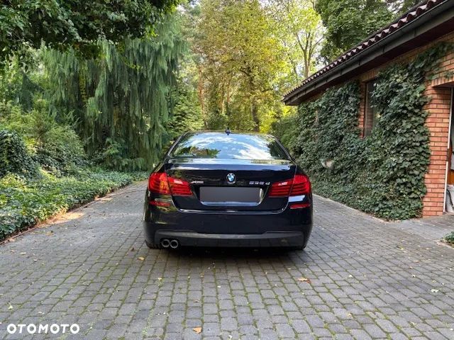 BMW Seria 5 535d xDrive - 16