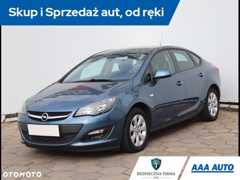 Opel Astra - 2