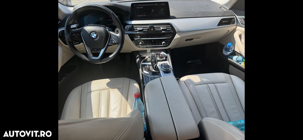 BMW Seria 5 520d EfficientDynamics Edition AT - 3