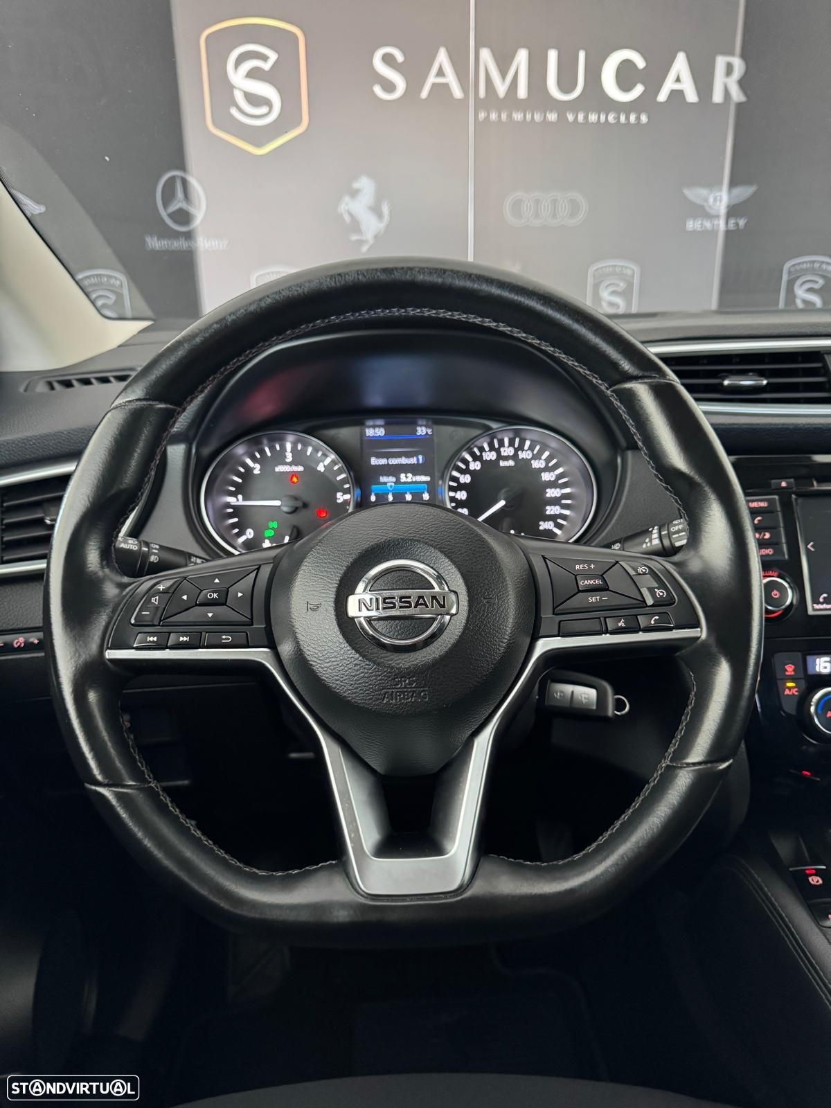 Nissan Qashqai 1.5 dCi N-Connecta - 15
