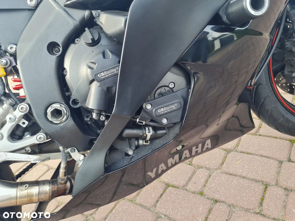 Yamaha R6 - 12