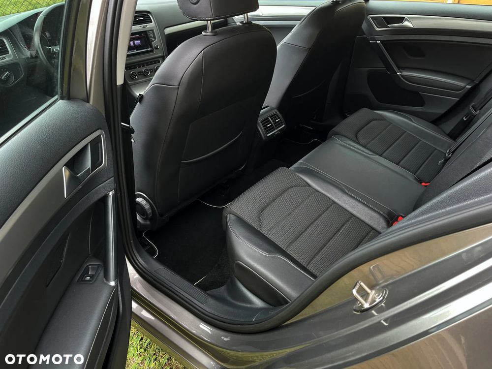 Volkswagen Golf 1.2 TSI Highline - 6
