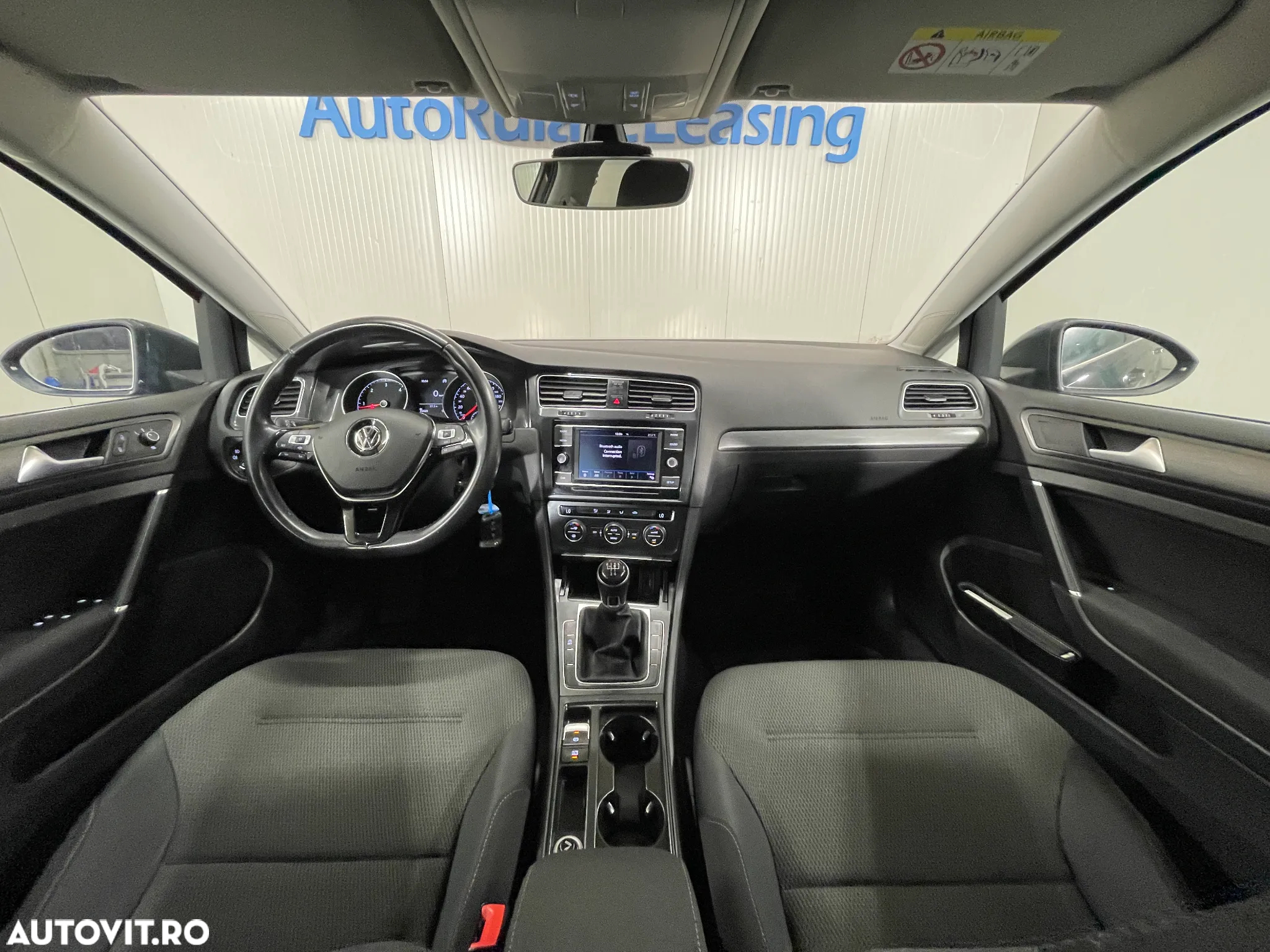 Volkswagen Golf 1.6 TDI Comfortline - 7