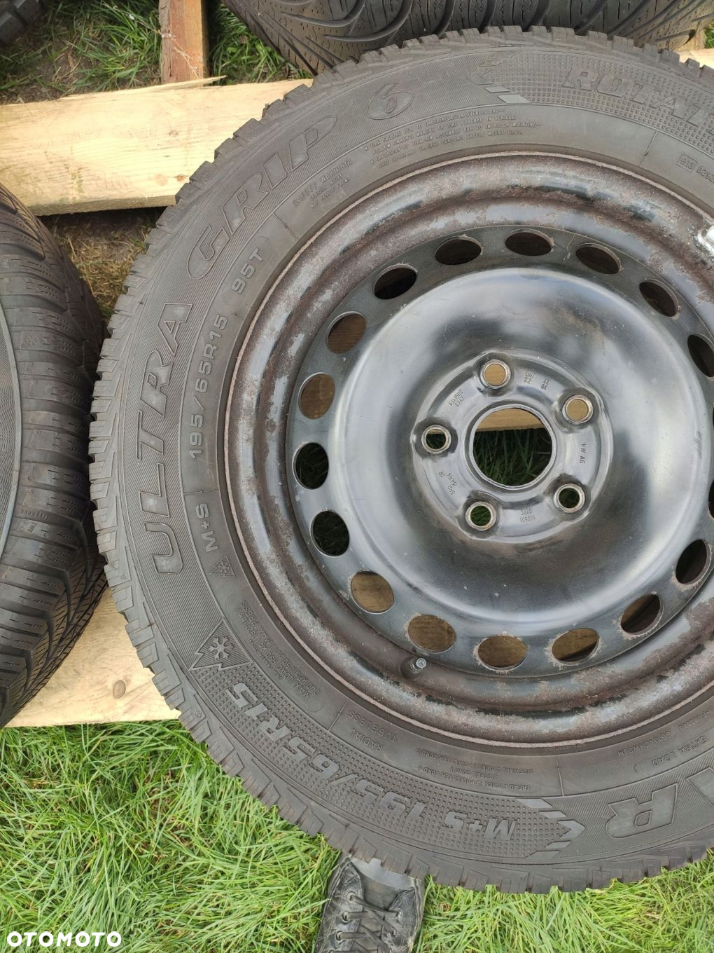 KOŁA FELGI STALOWE OPONY ZIMA VOLKSWAGEN VW 15'' - 7