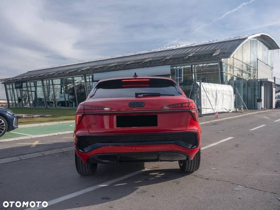 Audi Q3 Sportback TFSI mHEV 110 kW S tronic - 3