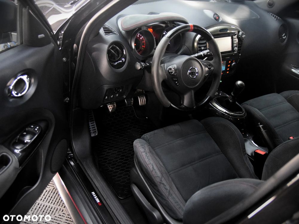 Nissan Juke 1.6 DIG-T Nismo RS EU6 - 16