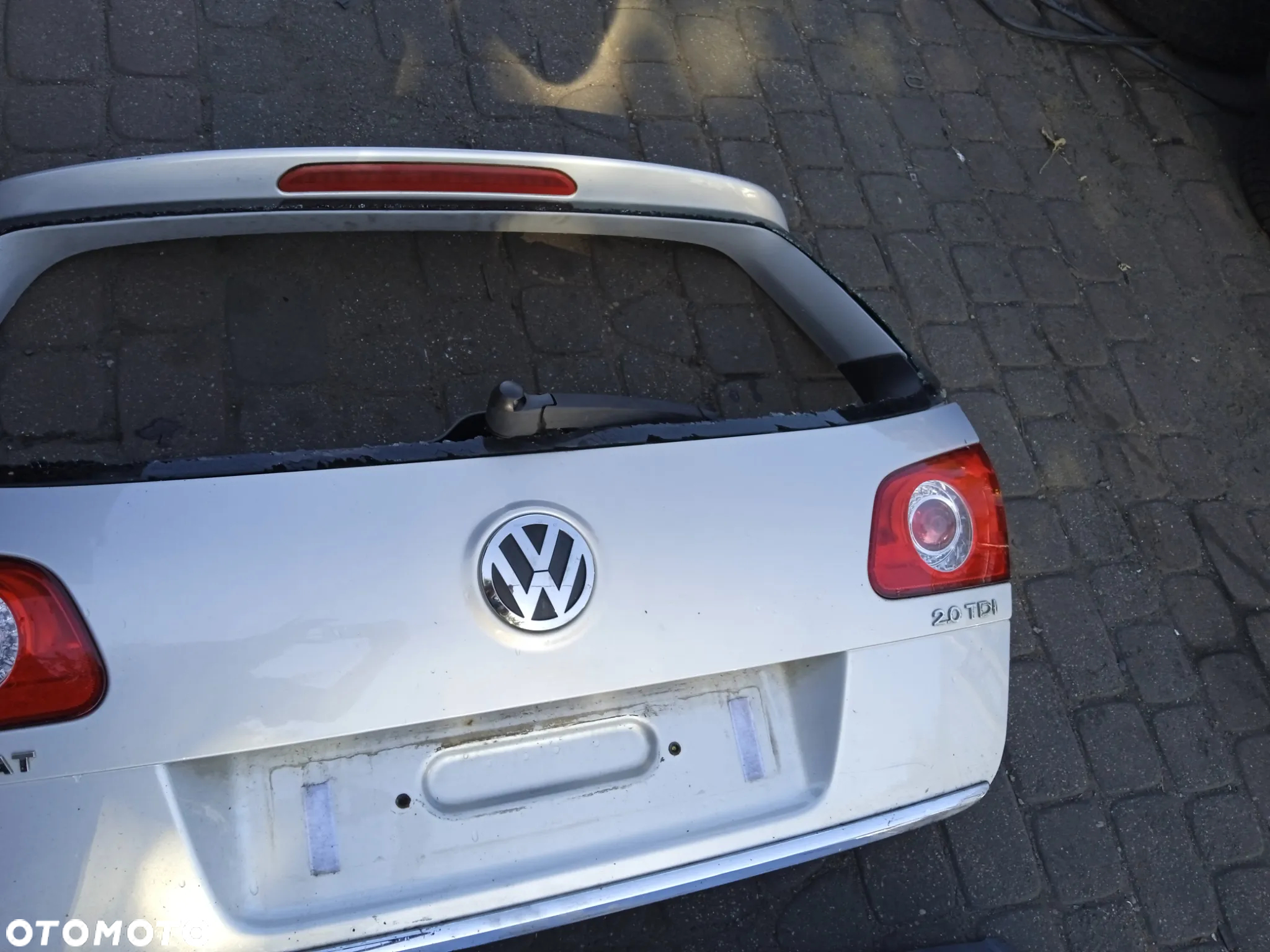 KLAPA TYLNA VW PASSAT B6 KOMBI LA7W (KLAPA + SZYBA) - 12