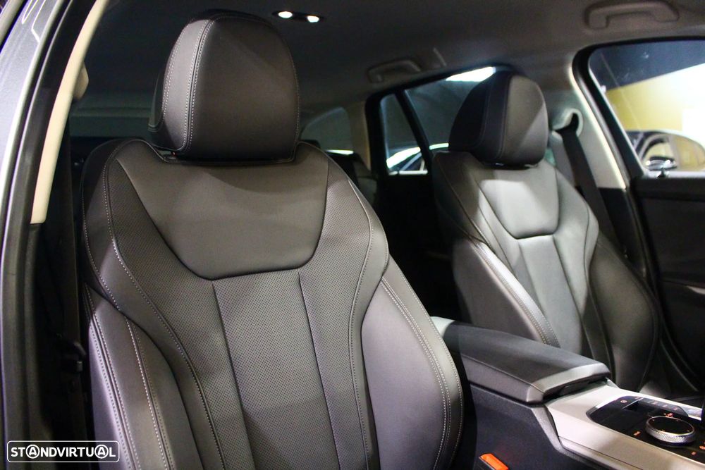 BMW 320 e Line Sport Auto - 18