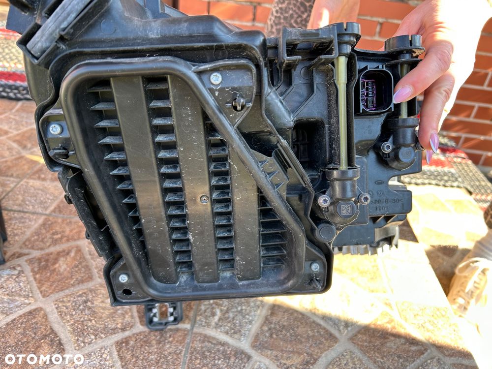 Lampa lewa audi Q3 83a - 4