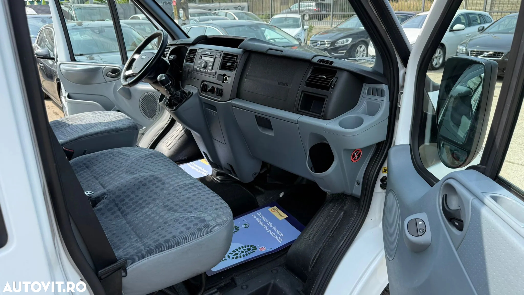 Ford Transit 300 SWB Kombi Ambiente - 7