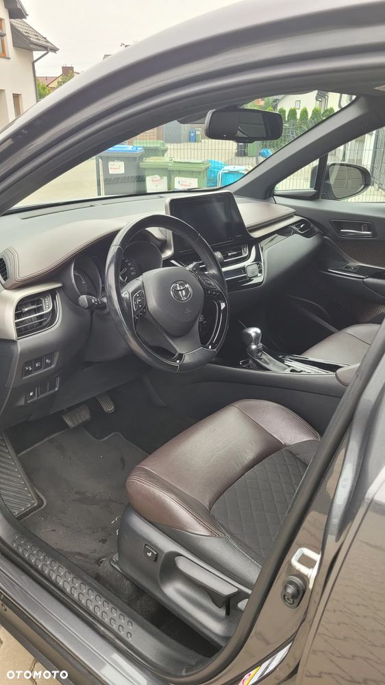 Toyota C-HR 1.8 Hybrid Prestige - 13