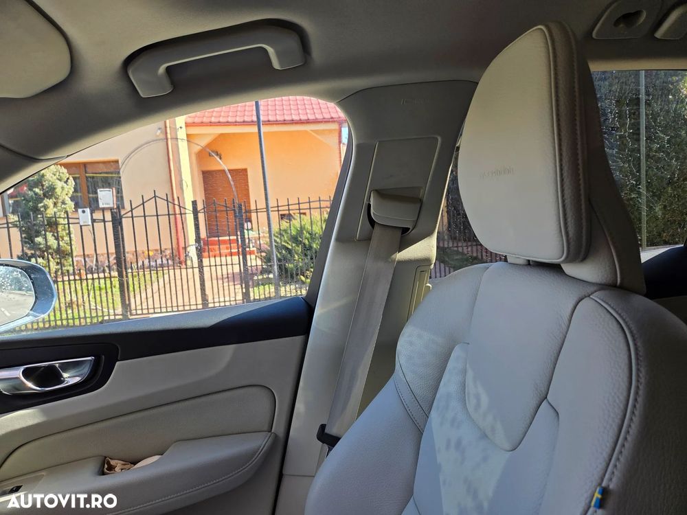 Volvo XC 60 T5 AWD Inscription - 13