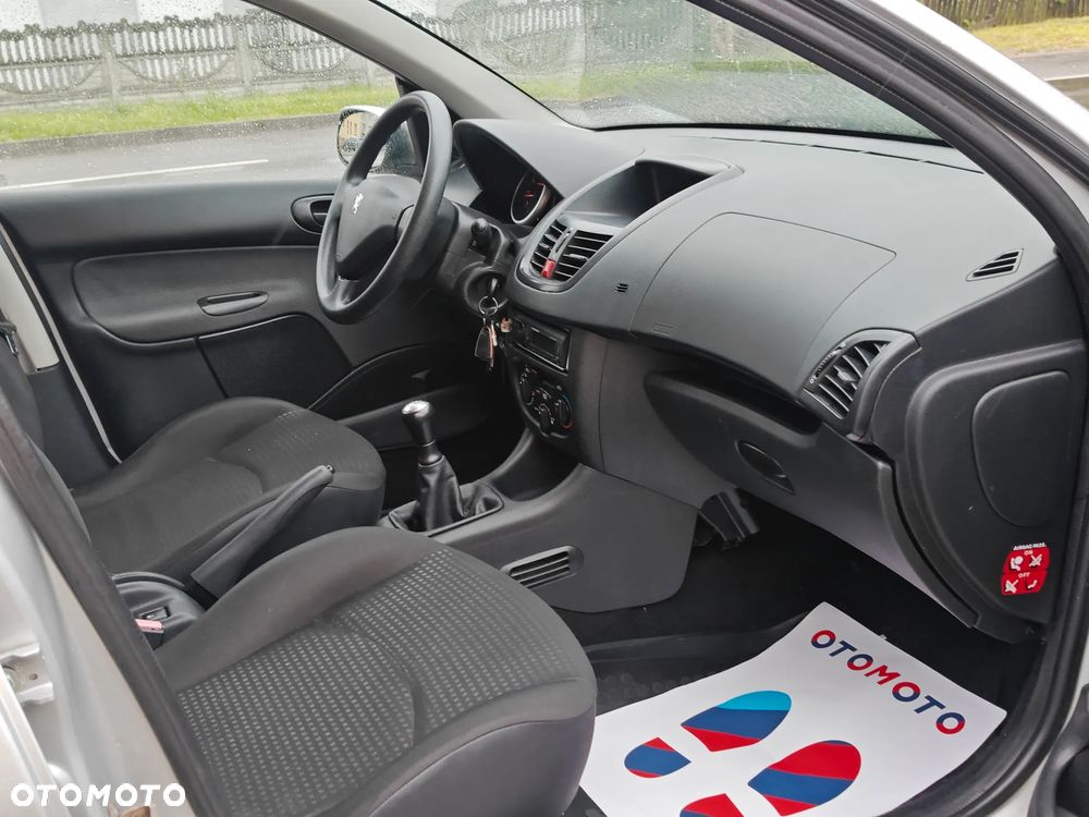 Peugeot 206 plus 1.1 Presence - 15