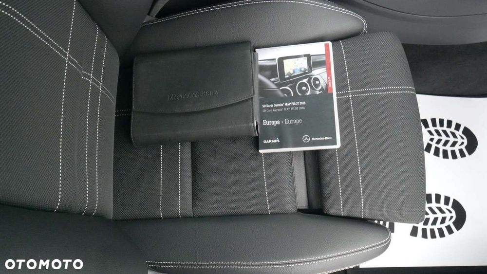 Mercedes-Benz GLA - 23