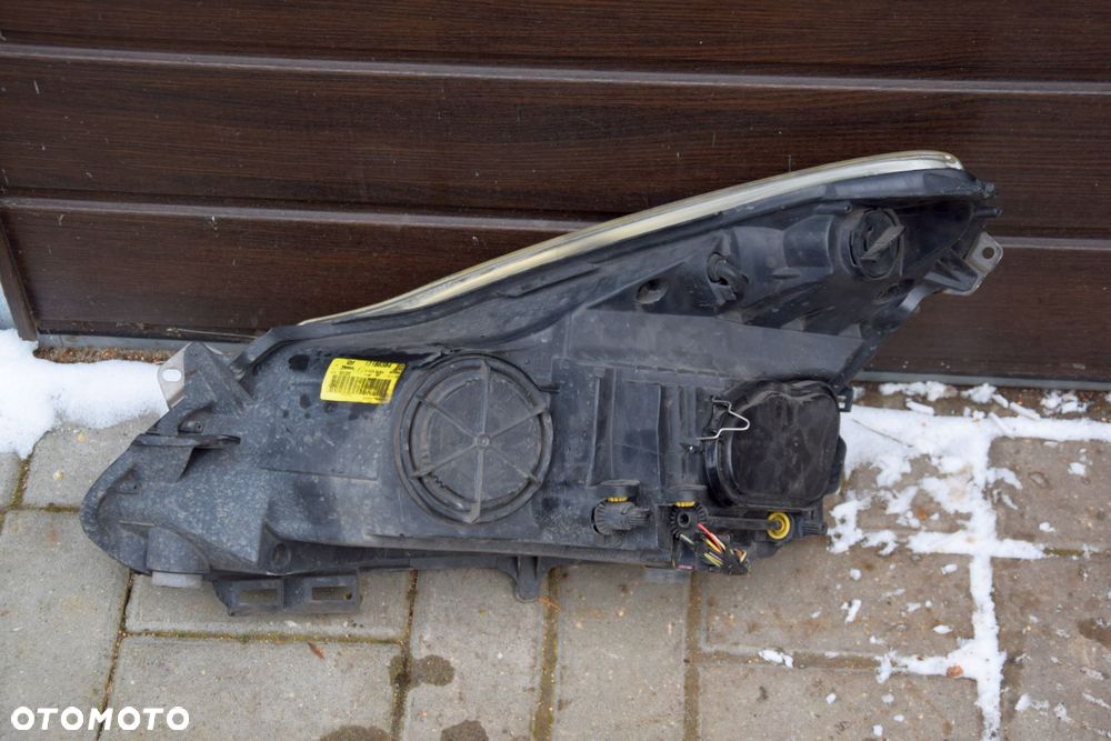 Opel Corsa D Lampa przednia prawa prawy przód UK ładna 13186384 - 6