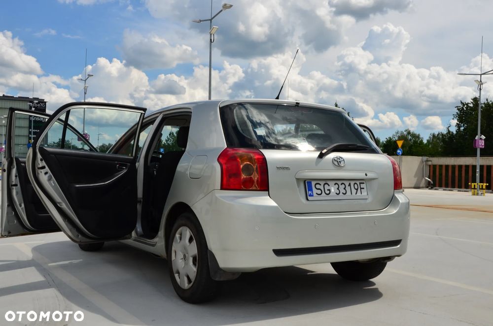 Toyota Corolla 1.6 VVT-i Terra Polaris - 3