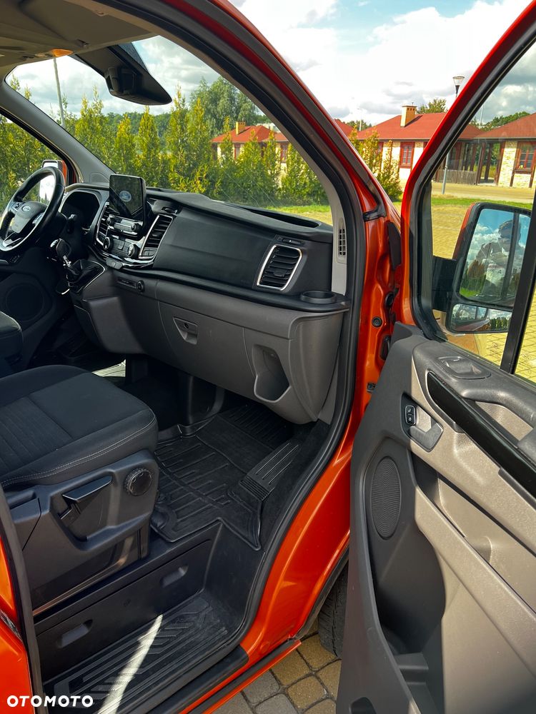 Ford Transit Custom 310 L2H1 Limited - 15