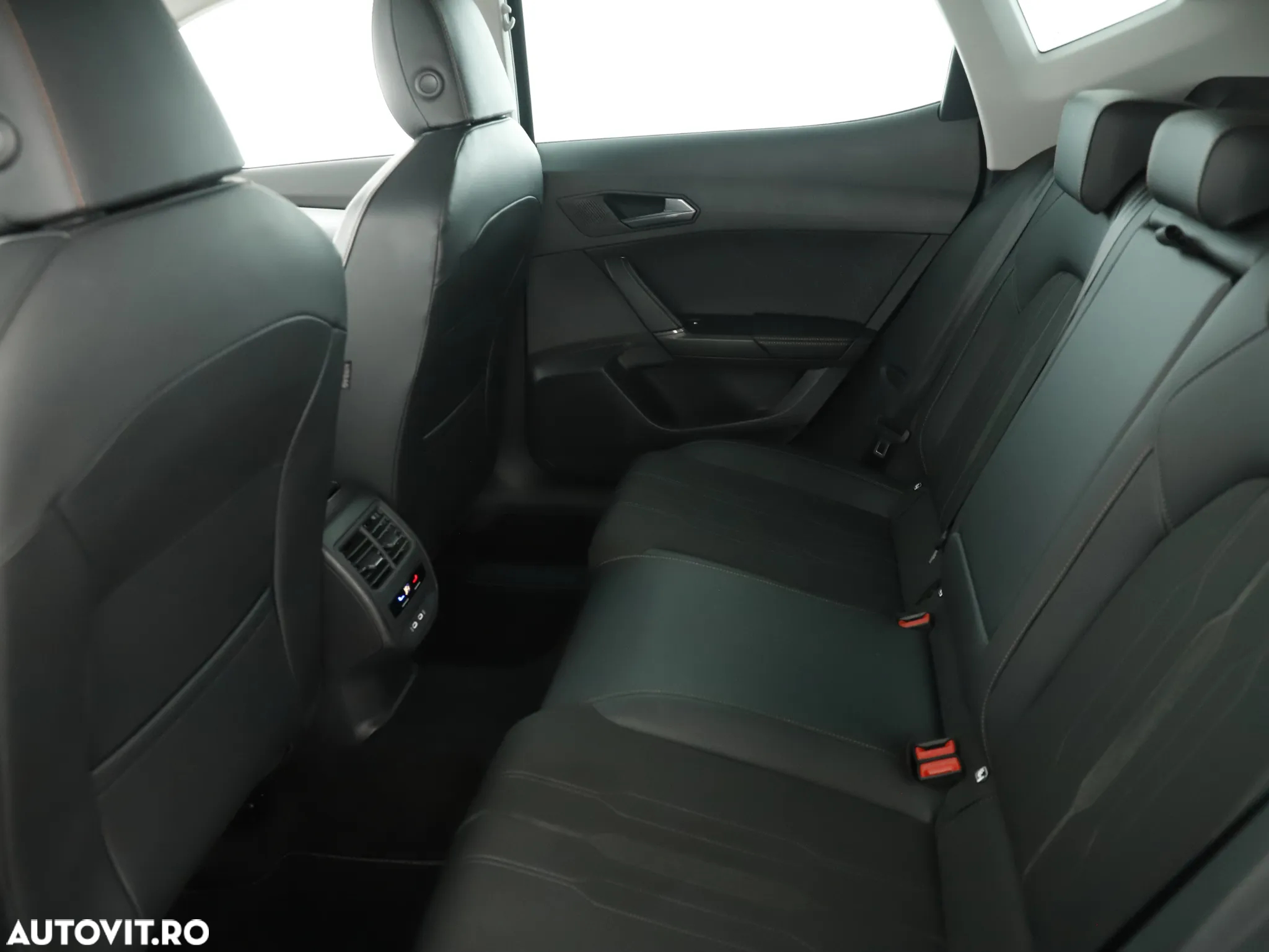 Cupra Formentor 1.4 e-Hybrid DSG - 13
