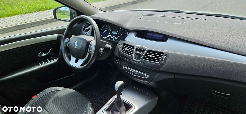 Renault Laguna - 5