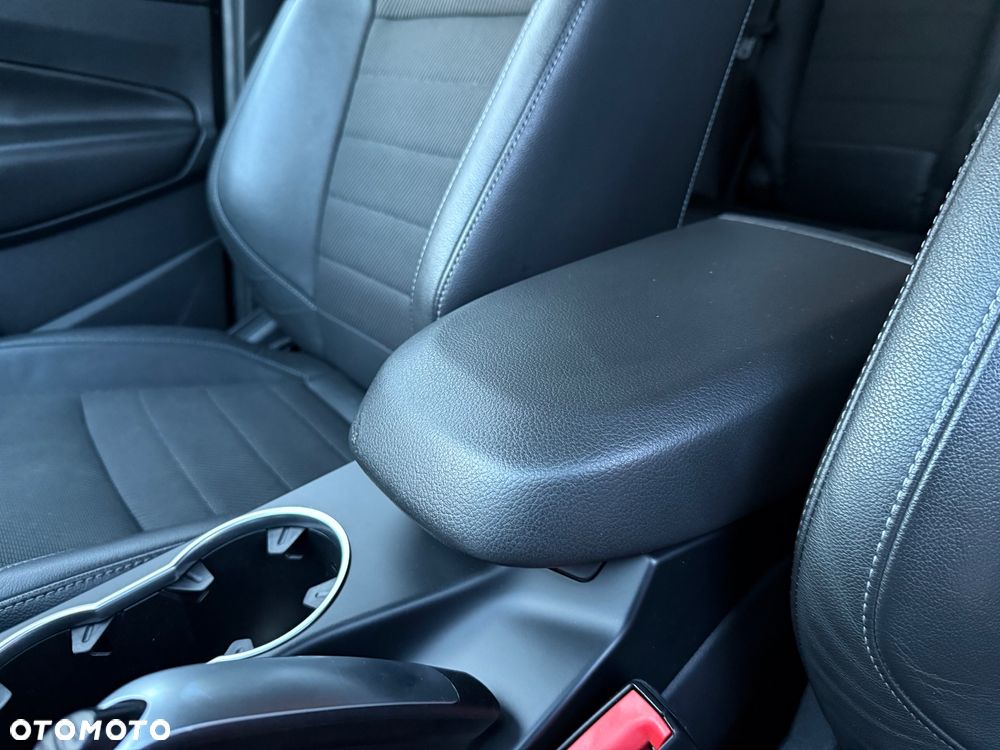 Ford Kuga 2.0 TDCi Titanium - 26