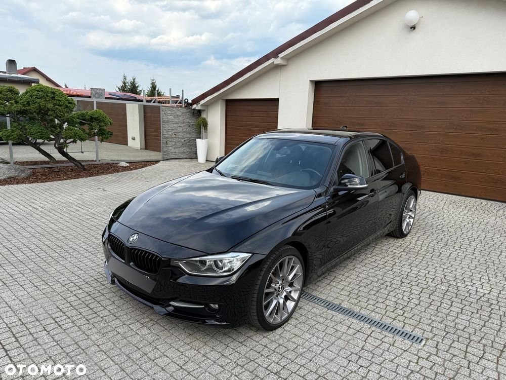 BMW Seria 3 335i Touring Sport Line - 5