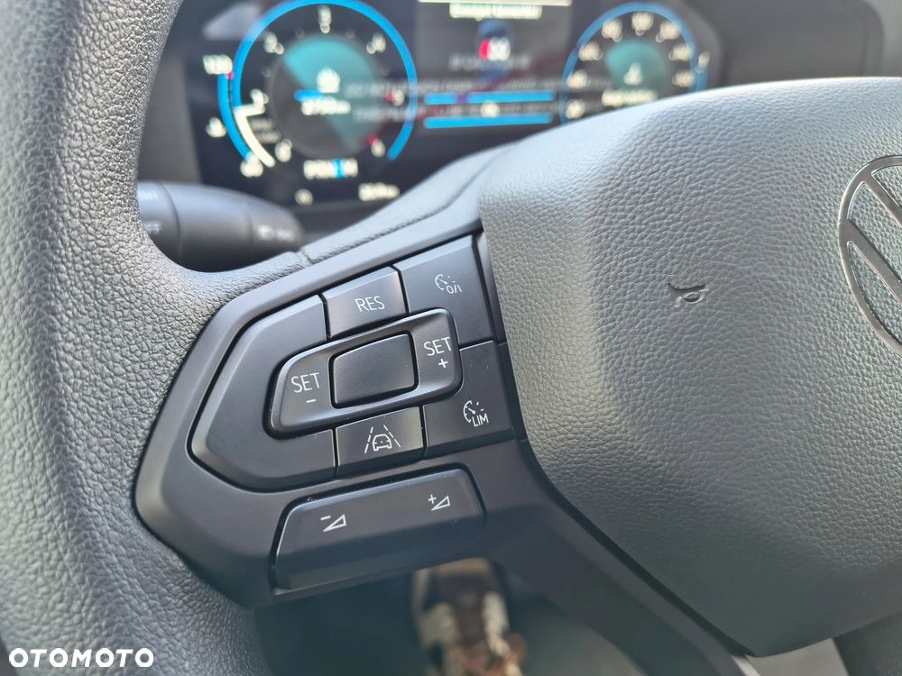 Volkswagen Transporter L2H1 Plus - 8