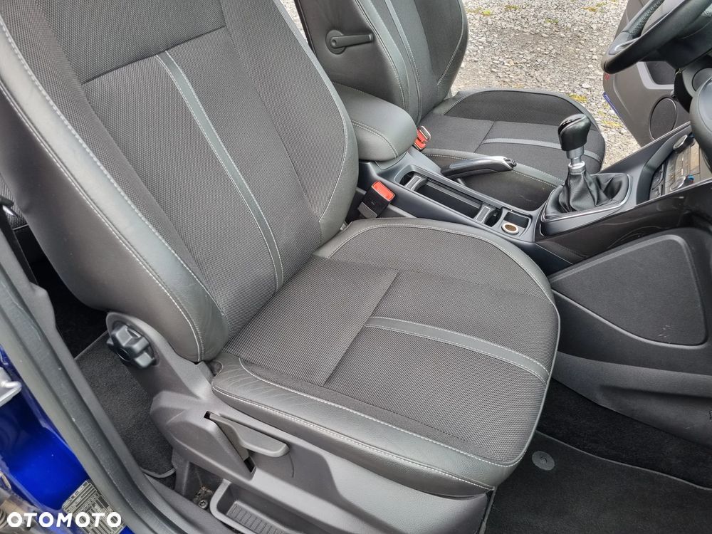 Ford C-MAX 1.5 TDCi Start-Stop-System Titanium - 19