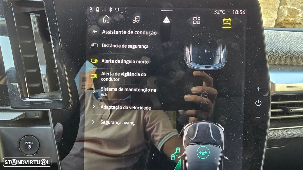 Renault Mégane E-Tech - 25