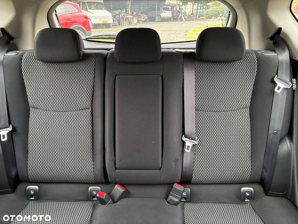 Nissan Pulsar 1.2 DIG-T Visia Xtronic - 23