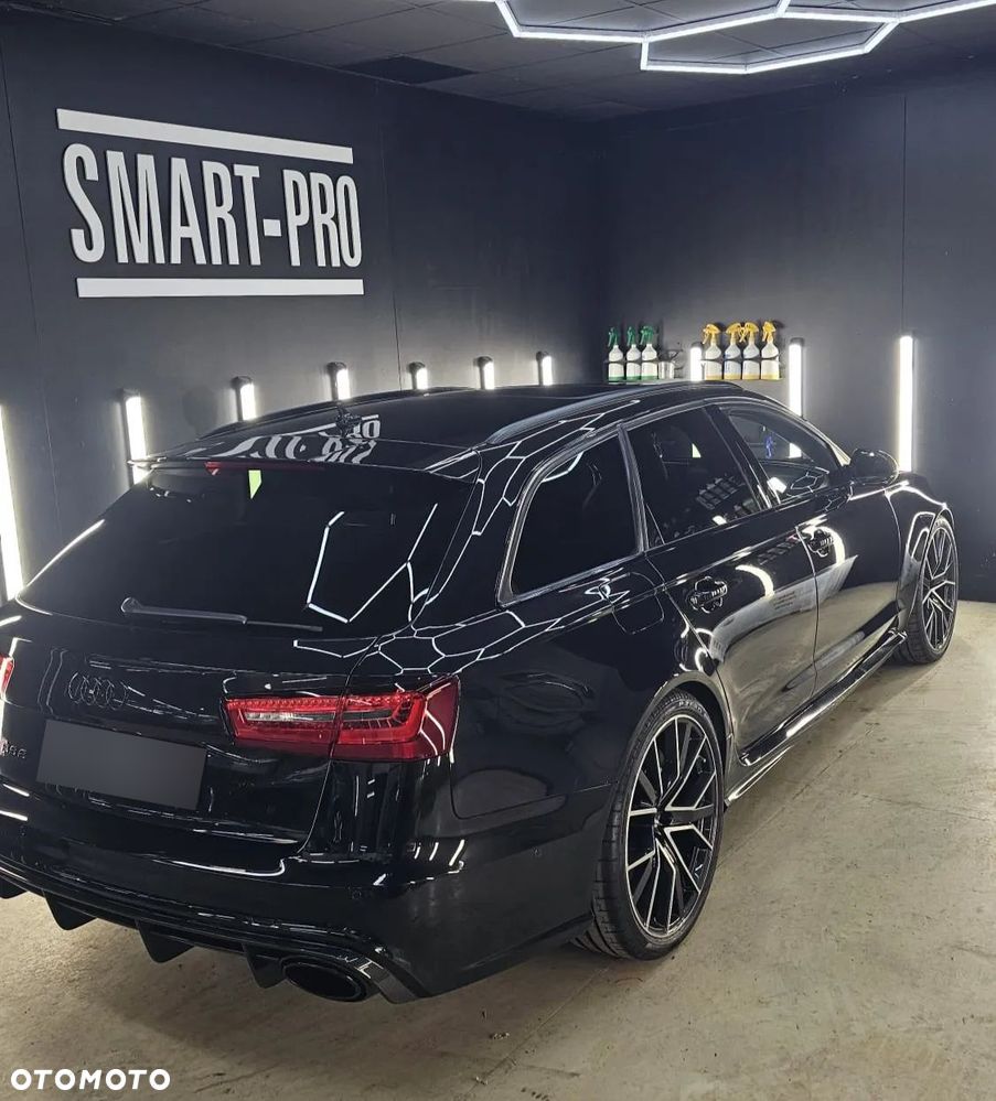 Audi RS6 Avant - 2