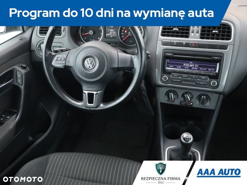 Volkswagen Polo - 9