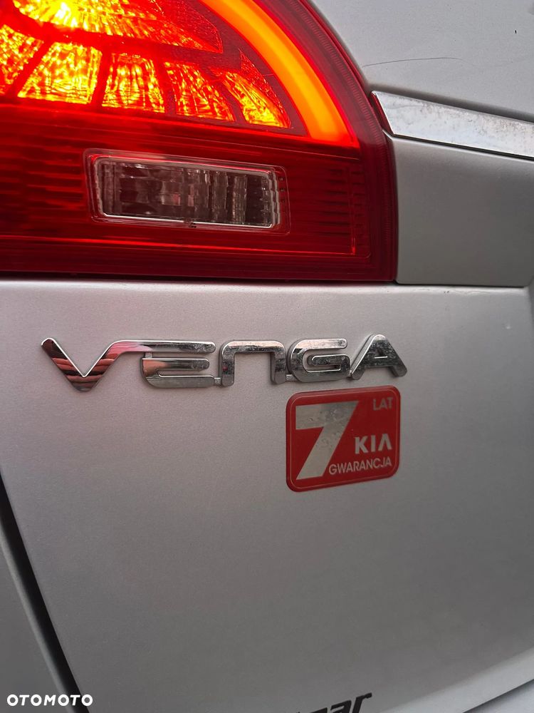 Kia Venga ver-1-6-business-line - 13