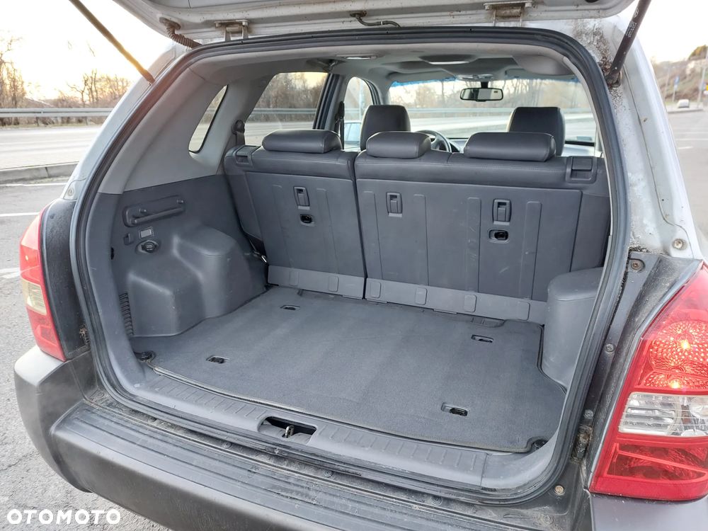 Hyundai Tucson 2.7 GLS 2WD - 13