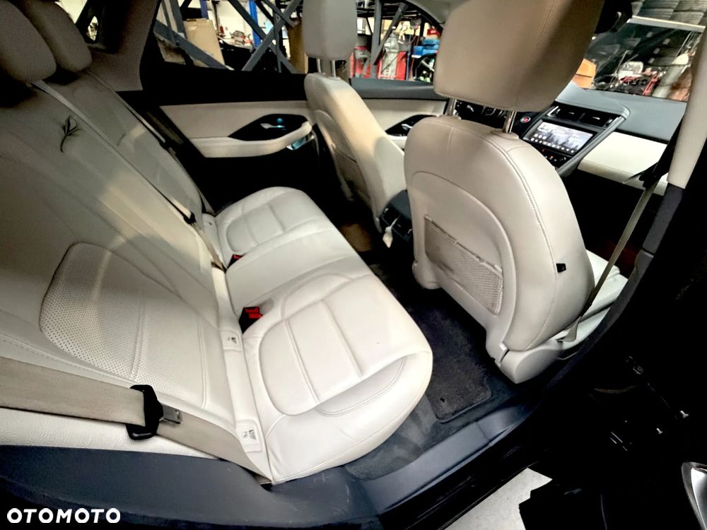 Jaguar E-Pace 2.0 i4P AWD S - 15