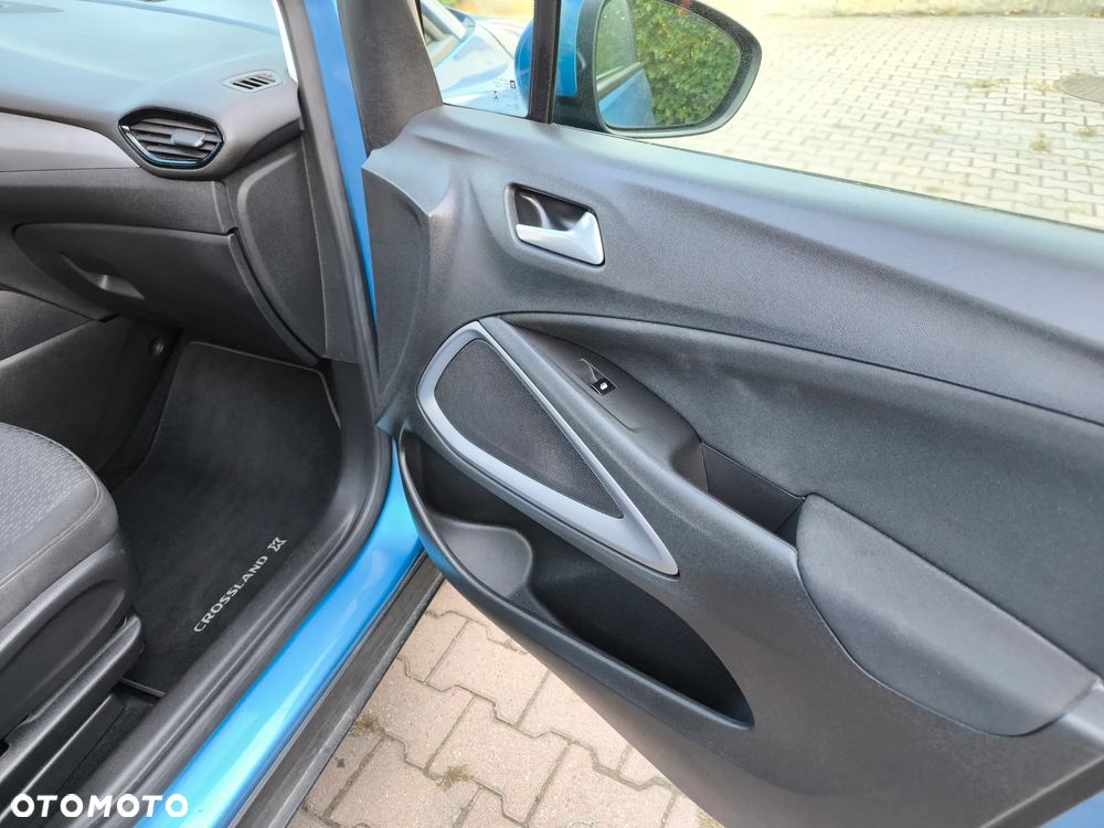 Opel Crossland X - 32