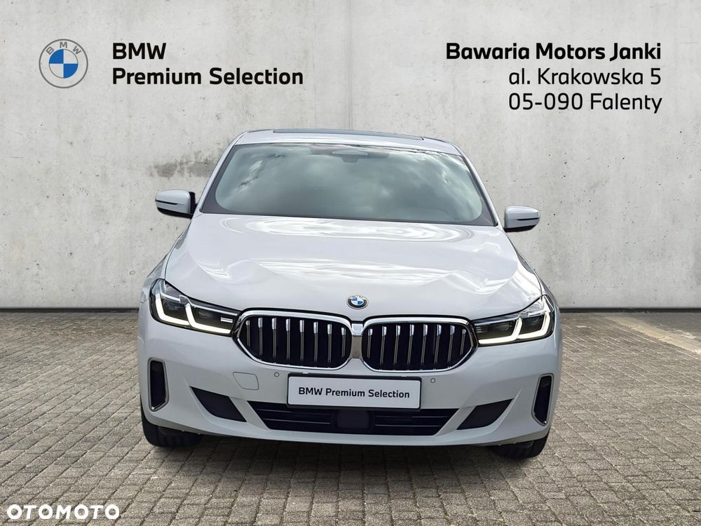 BMW 6GT - 5