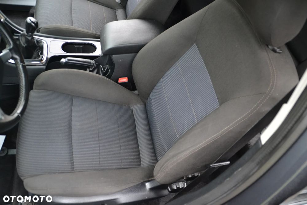 Ford Mondeo 2.0 Viva Titanium - 24