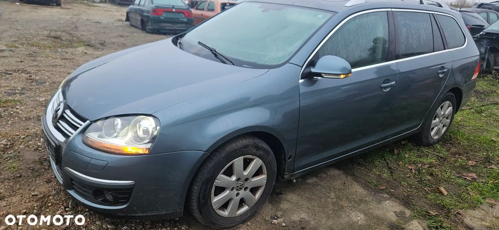 VW Golf 5 V Kombi 1,4 TSI 90kW 122KM 2009r CAX LKG lakier: LA6R xenon - 3