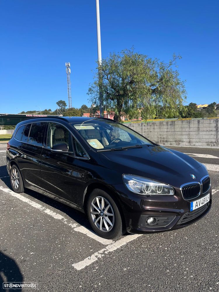 BMW 218 Active Tourer d Luxury Line - 1