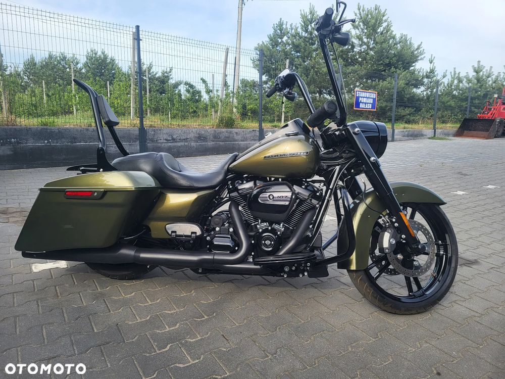 Harley-Davidson FLHXS Special