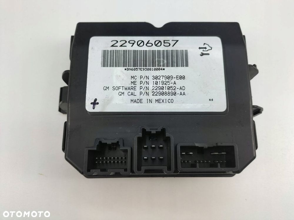 MODUŁ KLAPY BAGAŻNIKA OPEL INSIGNIA A 22906057 - 2